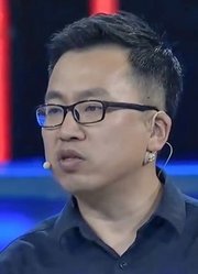 43岁大哥为“翻身”，辞去安稳工作，寻求事业突破