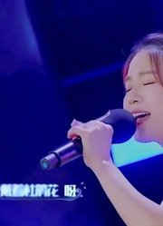 声音的抉择：黄英再次回归舞台，一曲《船歌》勾起多年回忆