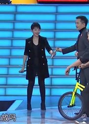 小伙现场教难度动作，看导师团极限挑战，秀出自己的风采