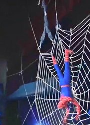 郭成表演《蜘蛛侠》，经典片段，太精彩了！
