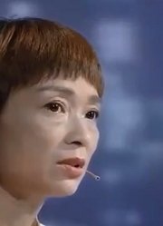 夫妻名存实亡竟都去搜附近的异性丈夫在客厅聊妻子在卧室聊