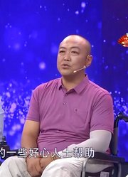 老母亲为救治重病儿子，在外面摆地摊挣钱，获得企业家资助！