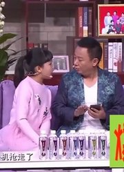 爆笑喜剧：赵刚子训斥女儿玩手机，结果反被老爸李诚儒教训