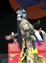 青年团李焕娜演唱