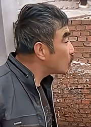 我们村有名的老顽童，到现在的梦想还是成为葫芦娃！