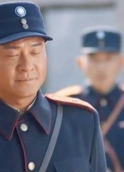 士兵们质疑左手刀训练，谁知教官杀一儆百，下秒刺激了