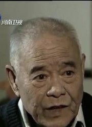 老故事：黑蛇的利润惊人，农村小伙大量饲养如今竟成了富商！