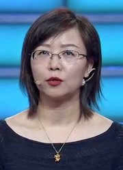 40岁清华女硕士登台求职，却被企业家“针对”，她将如何应对难题