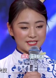 双胞胎姐妹花带来柔术表演，沈腾大胆猜测她们的身份，逗笑众人