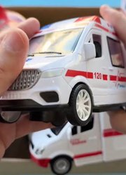 救护计划的秘密-救护车和迷你紧急车辆！第1部分