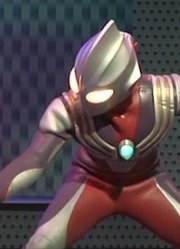 奥特曼舞台剧：六位奥特曼都敌不过杰顿，赛罗又喊来三个好兄弟