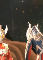 奥特曼舞台剧：贝利亚玩偷袭，结果被赛罗轻松反制