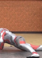 奥特曼舞台剧：宇宙人控制麦克斯和奈克赛斯，让他们围攻艾克斯