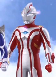 盘点粉丝模仿，三个奥特曼变身名场面，希卡利最有气质