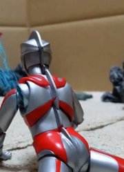 奥特曼玩具：艾斯又被希波利特星人暗算，佐菲来救弟弟