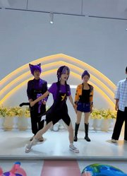 选择哪个呢#二次元