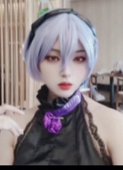 凌波丽cos：有无数个我……我到底是什么呢？