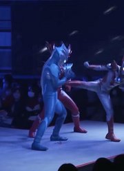 奥特曼舞台剧：格丽乔和泰迦对付托雷基亚，捷德对付贝利亚