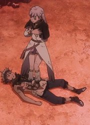 《黑色四叶草》阿斯塔被诺艾儿踩晕、只因角度问题