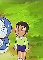 家里的小孩最近迷上了《哆啦A梦》达摩顿悟石，还拉着爸妈一起看