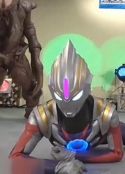 奥特曼舞台剧：扎拉布星人率领两头怪兽，把捷德和欧布踩在脚下