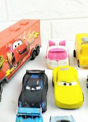 洛基路上的迪士尼皮克斯-闪电女王