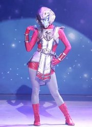 奥特曼舞台剧：出现一个神秘奥特曼，奥特六兄弟都敌不过她