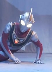 奥特曼舞台剧：盖亚被阿古茹扔到平行空间，银河出手相救