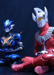 奥特曼玩具：佐菲被困异次元，艾斯和梦比优斯见死不救