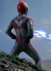 爱迪奥特曼12：宇宙人成了矢的猛的学生，还和学霸谈起了恋爱