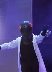 奥特曼舞台剧：卡尔蜜拉和格丽乔成落难姐妹，脱困后联手对敌