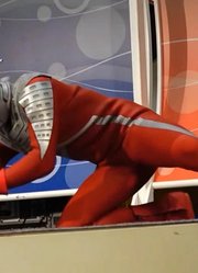 奥特曼舞台剧：艾斯杀手先偷袭赛文，接着又缠上欧布