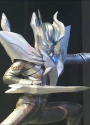 奥特曼舞台剧：赛罗进入究极闪耀形态，终于打败极恶贝利亚