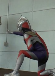 奥特曼舞台剧：金古桥击退平成三杰和欧布，捷德出手收拾它