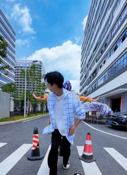 秦羽在担心什么#二次元