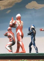 奥特曼舞台剧：安培拉星人卷土重来，一口气打伤五位奥特曼