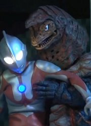 奥特曼舞台剧：初代单挑无敌，一对二就开始拉跨