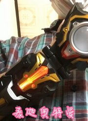 盘点粉丝模仿，八个奥特曼变身名场面，托雷基亚最快