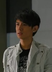 我和奶奶说，班里最好的朋友都爱看《铠甲勇士刑天》乔奢费悔悟