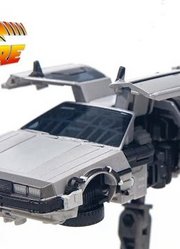 变形金刚X回到未来GIGAWATTDeLorean汽车机器人