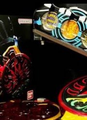 CSM假面骑士OOO鸟系联组永恒武器鹰雀永恒回旋盘和GODA硬币套装