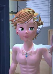 玛丽娜变白雪公主、艾俊变美人鱼，两人特别对比