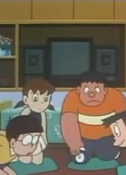 《哆啦A梦》通行无阻的坐垫设定真不错，甚至连班长都在讨论