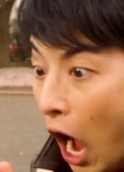 奥特曼官方玩梗，可以说是最为致命，变身器都拿错了