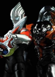 奥特曼玩具：伽古拉灭掉美菲拉斯后，帮欧布收拾魔格大蛇