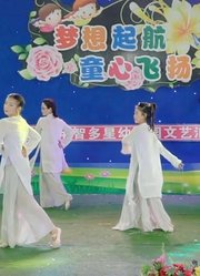 智多星幼儿园2019文艺汇演12、师生舞蹈最美的期待