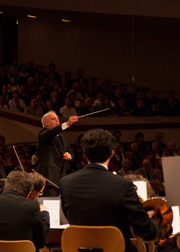 丹尼尔·巴伦博伊姆指挥柏林爱乐乐团柏林现场，2014年欧洲音乐会现场【高清全场】