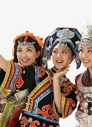 中国最性感的民族，一年四季只穿短裙，冬天也不怕冷？