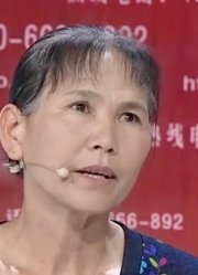 小儿子4岁走丢，母亲险些喝农药自杀，苦寻儿子多年全场流泪