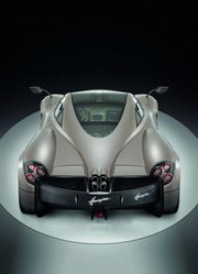 超级跑车帕加尼Huayra